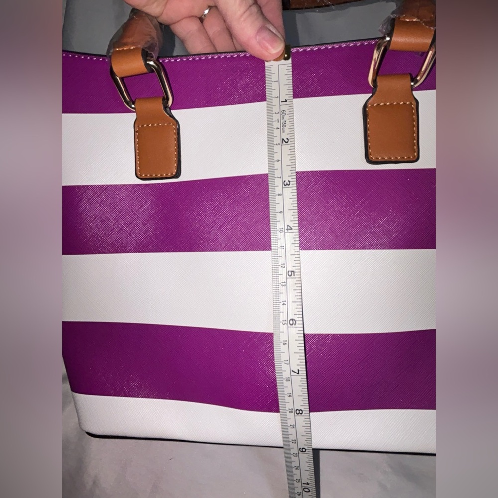 Purse NEW Purple and White Striped Women's Tote Bag Crossbody Spring Casual Chic - Picture 3 of 7